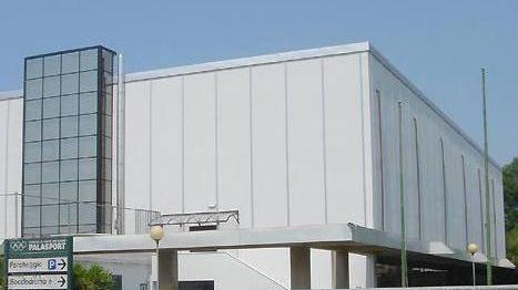 Il Comune cerca un gestore per il palazzetto dello sport