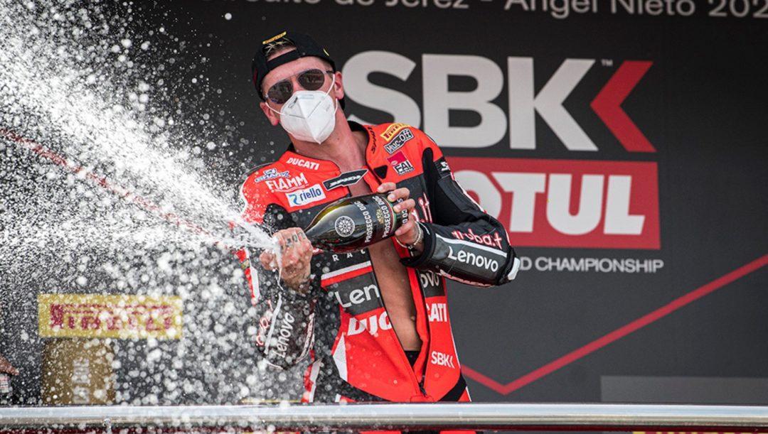 Scotte Redding sul podio