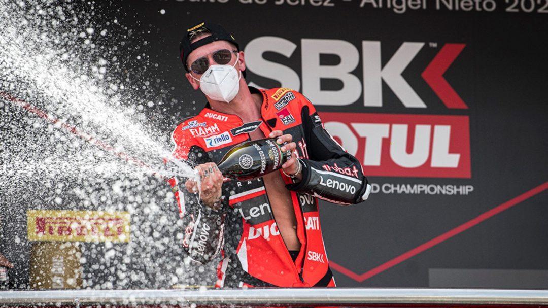 Scotte Redding sul podio