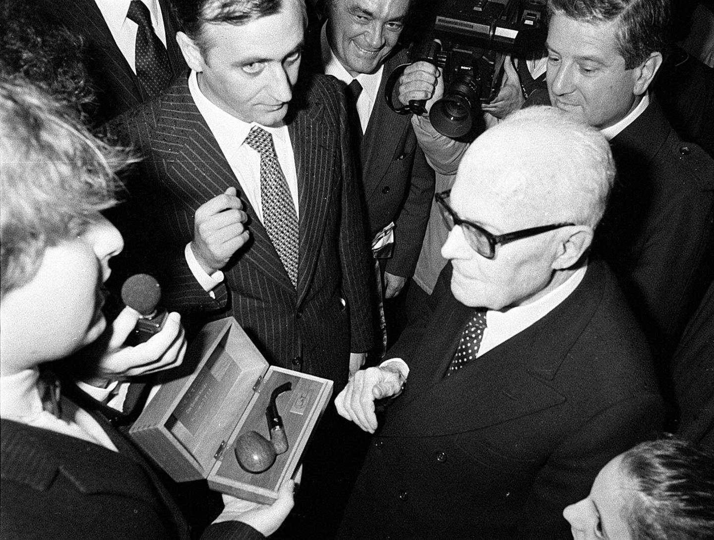 1982, Sandro Pertini incontra gli studenti dell'alberghiero a Massa