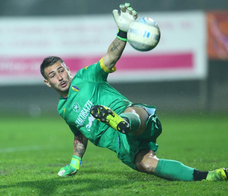 Modena, settimana decisiva per trattenere il portiere Gagno 