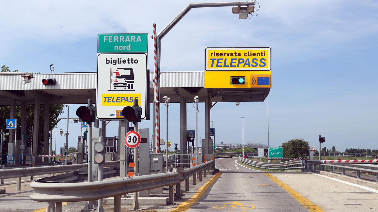 Ferrara Nord sulla A13: casello chiuso dalle 22