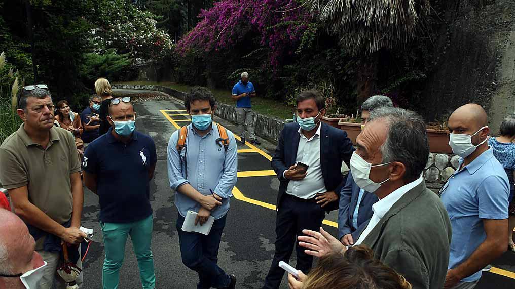 CarraraFiere, i lavoratori: «Basta bugie, vogliamo chiarezza». Rossi apre al tavolo