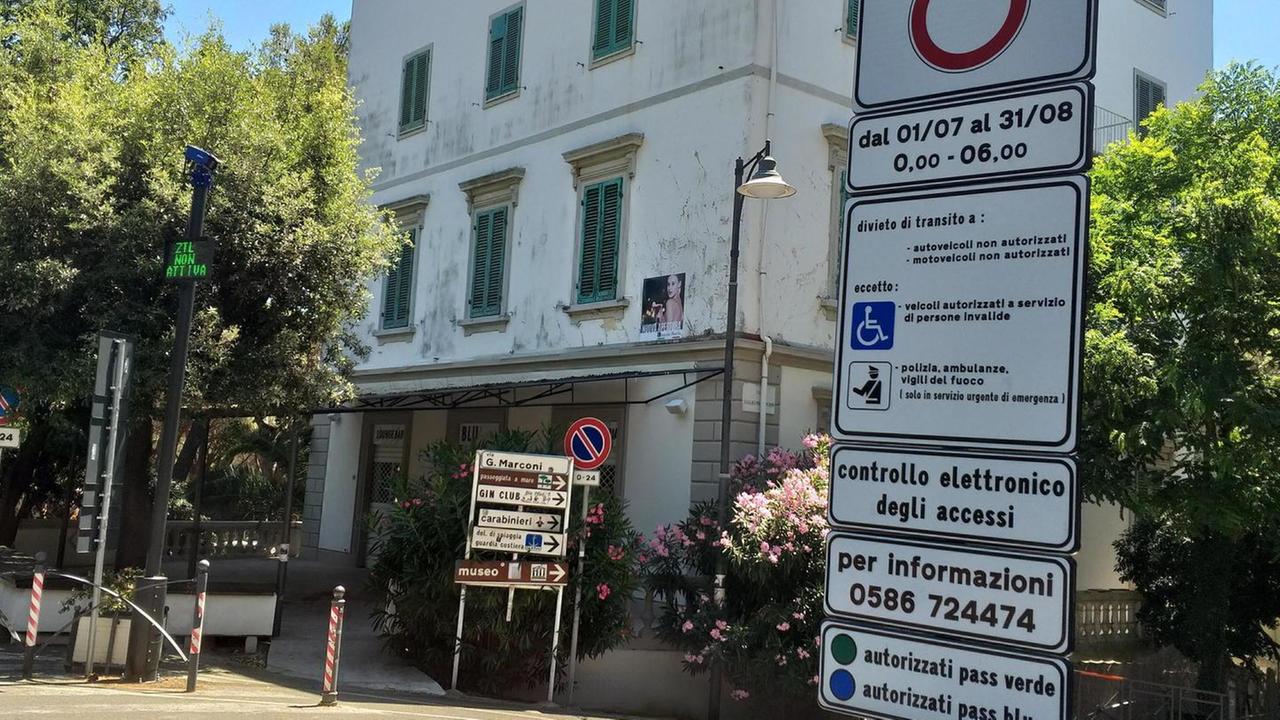 In due giorni “solo” venti multe nelle strade protette dalla Ztl