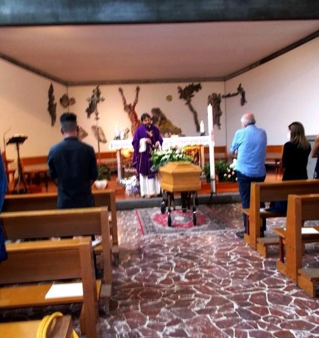 Anche il cielo ha pianto per Anna, morta a 35 anni per un’embolia polmonare 
