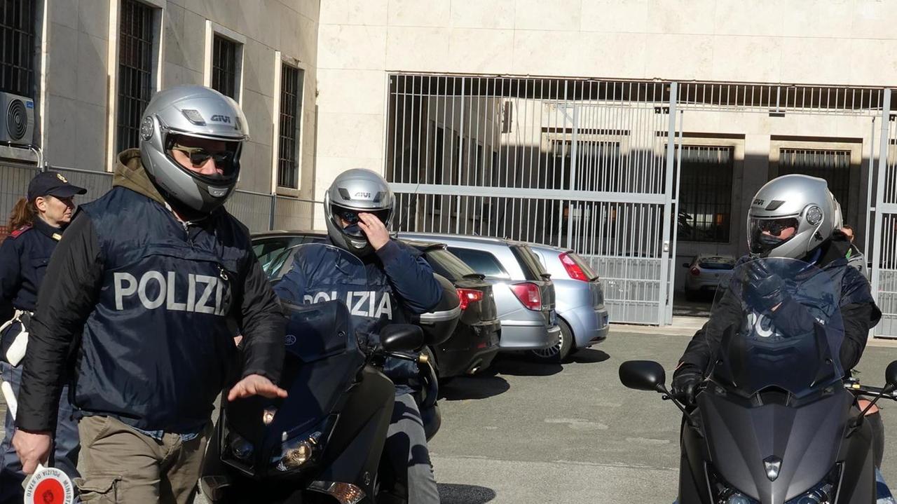 Lotta alla droga: i Falchi sequestrano 20mila euro agli spacciatori livornesi