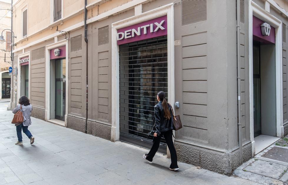 Dentix, cliniche chiuse e debito da 66 milioni 