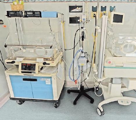 316 bimbi nati in sei mesi: aumentano i parti all'ospedale di Cecina 