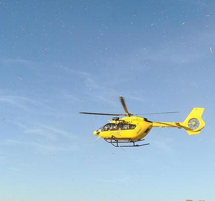 Cade con la moto da solo Settantenne finisce in ospedale