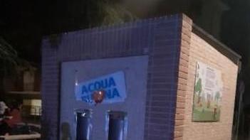 Ancora vandali in azione stavolta preso di mira il fontanello dell’acqua