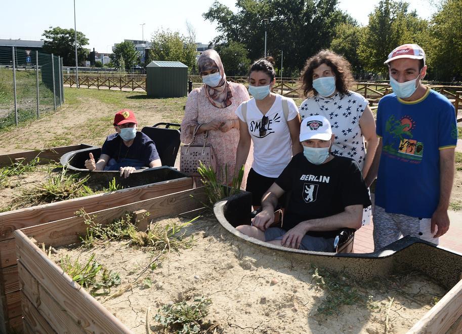 Viale Gramsci: 45 nuovi orti per anziani, bimbi e disabili 