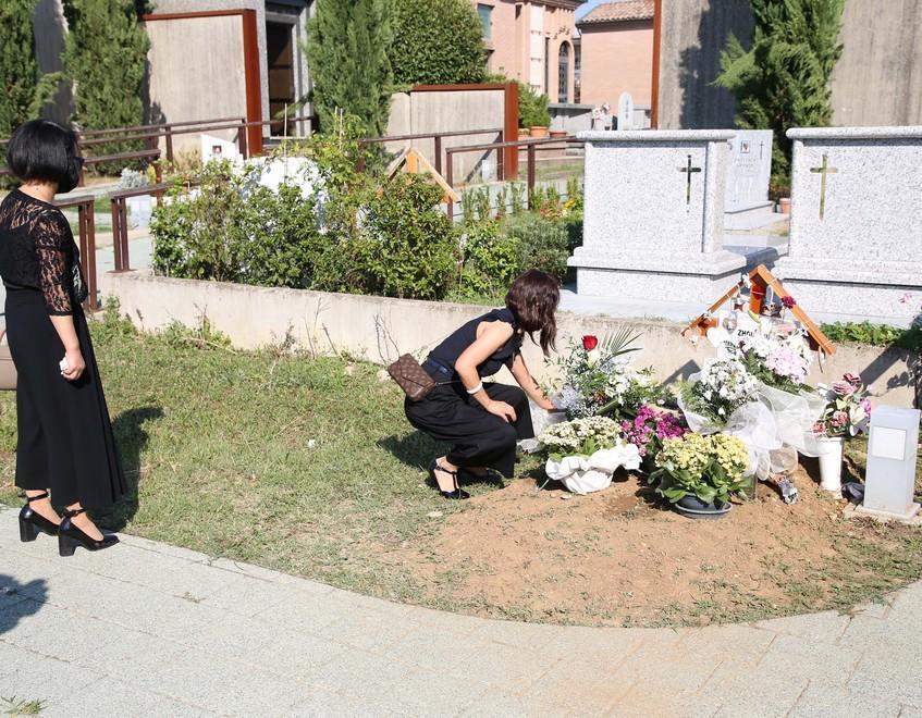 Reggio Emilia, la rabbia dei parenti di Hui: «Dopo un anno dal suo omicidio dobbiamo ancora avere giustizia» 
