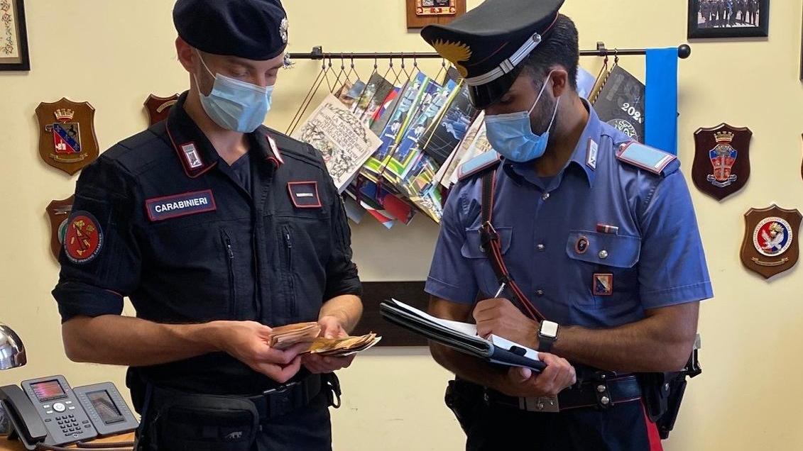 Nell’abitazione occupata con 3.400 euro e la droga Arrestato un giovane