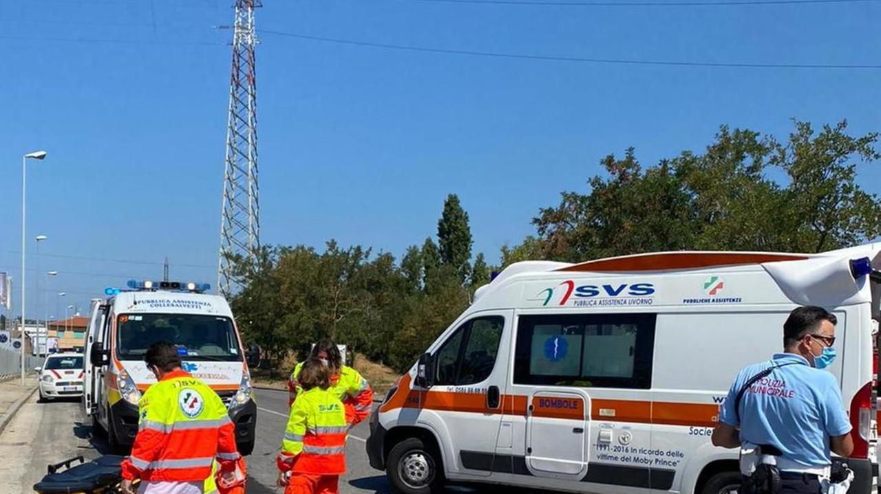 Gravi mamma e figlia di 12 anni dopo lo schianto in motorino