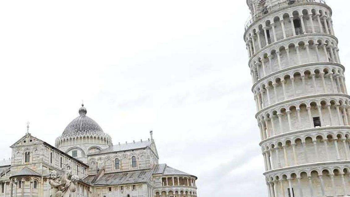 Malore in piazza Duomo «Soccorsi lenti, occorre un presidio fisso»