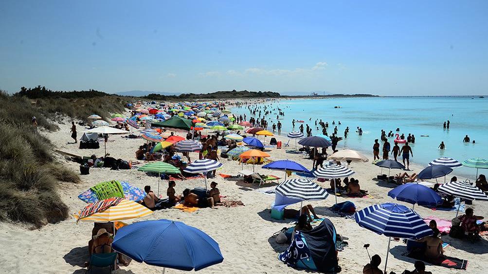 Ferragosto, settimane da tutto esaurito per le strutture alberghiere della costa