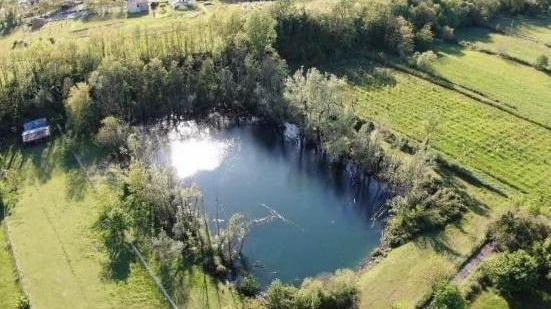Il laghetto di Groppoli, nel comune di Mulazzo