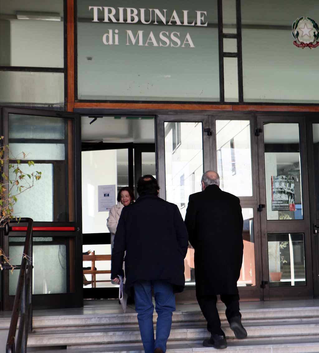 Caso assenteisti, dipendente reintegrato. La Regione dovrà risarcirgli 12 mesi di stipendio