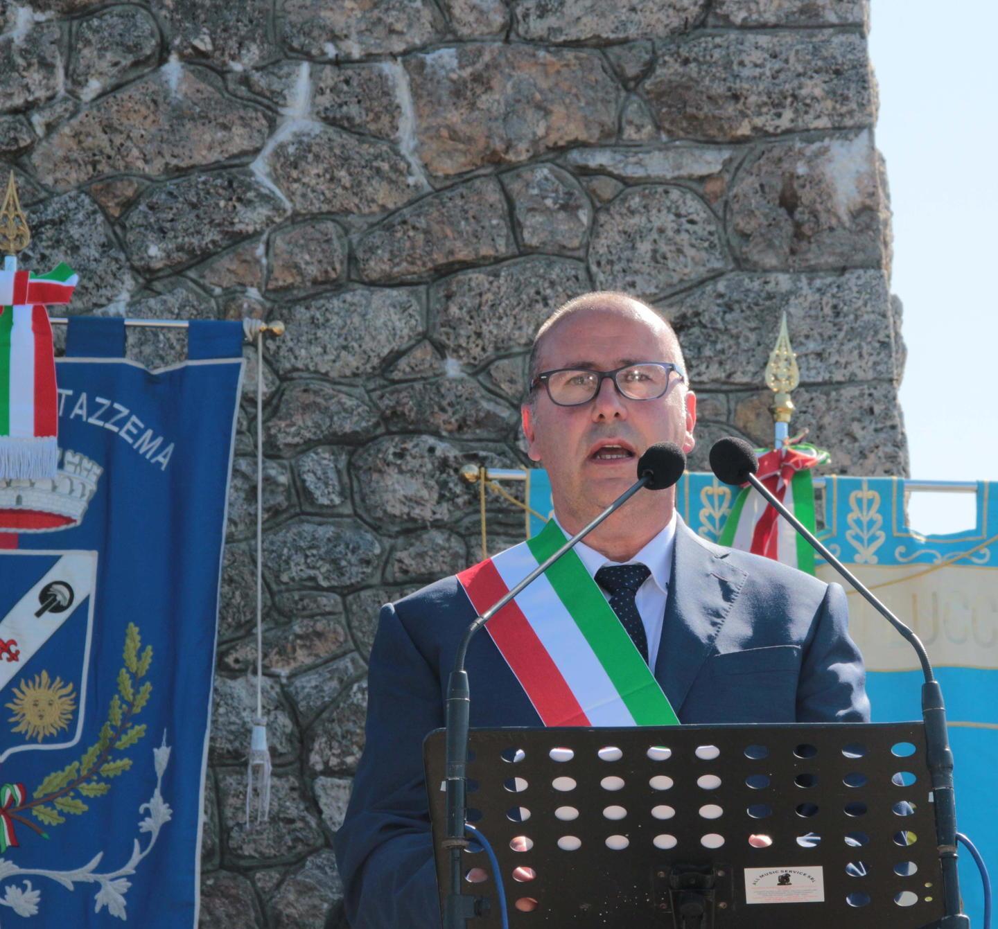 Cinquantamila firme da trovare per la legge contro il fascismo 