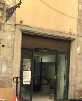 Auletta: «Il supermercato in Borgo Stretto strangola i piccoli commercianti»