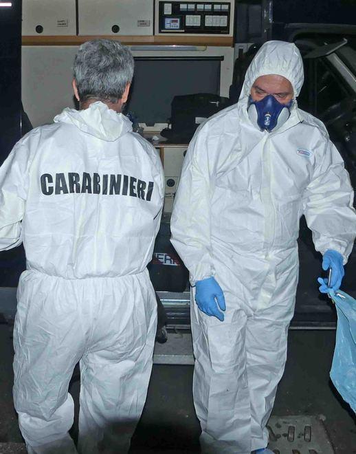 Ostellato. Anziano chiuso in camera da tre banditi che rubano due fucili 