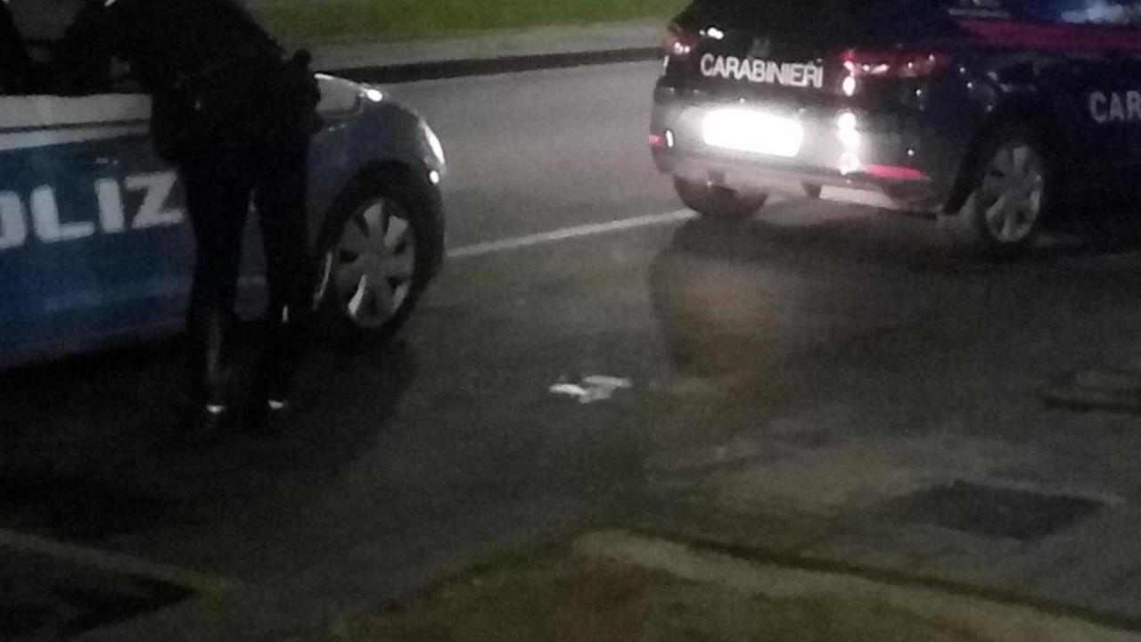 Eccessi di movida, il sindaco dà una stretta, locali aperti fino alle 2, negozi fino alle 24