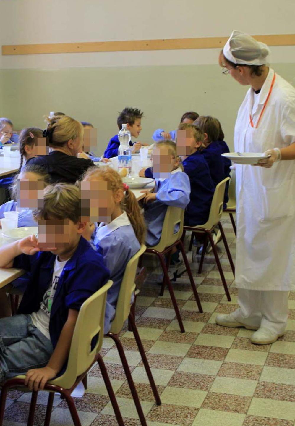 Soldi per gli scuolabus e gli arredi “anti Covid” 
