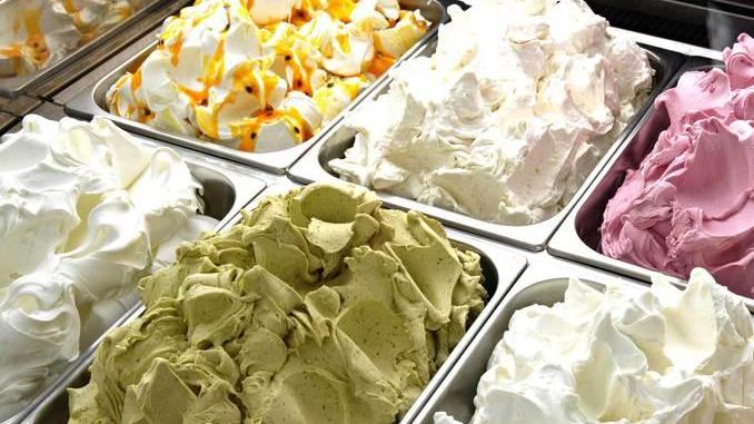 Sequestrati 70 chili di ingredienti scaduti