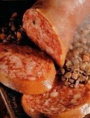 Colazione con cotechino a sera cocomero e gnocco