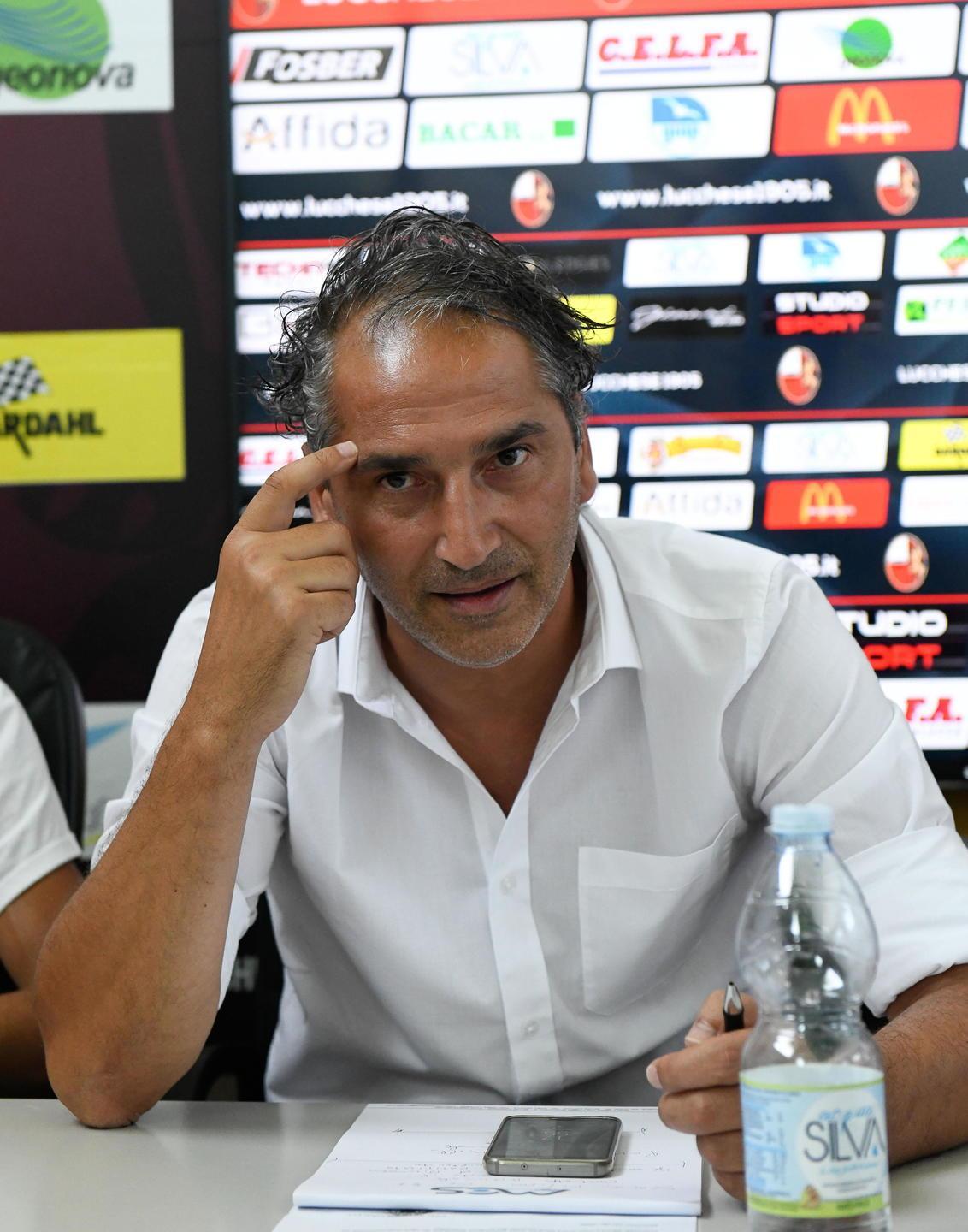 Lucchese, per i tredici calciatori iniziano controlli e test sierologici 