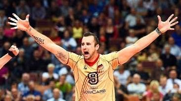 Grozer guida la mina vagante del torneo