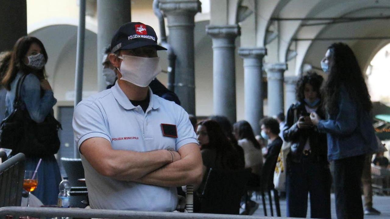 Il Comune di Pisa assume sei vigili urbani a tempo determinato. Domande entro il 31 agosto