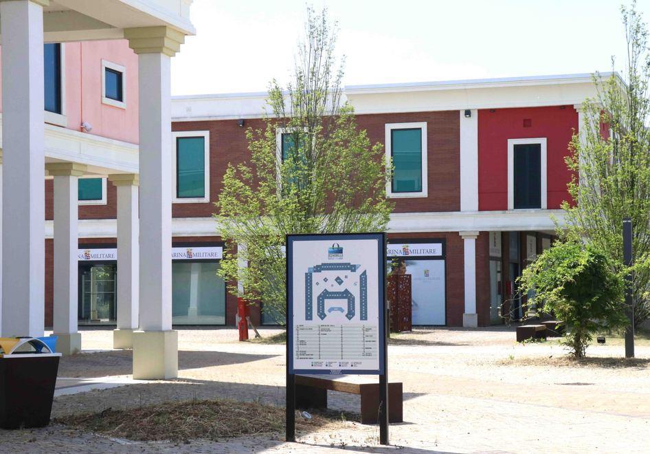 L’outlet di Occhiobello alza bandiera bianca  