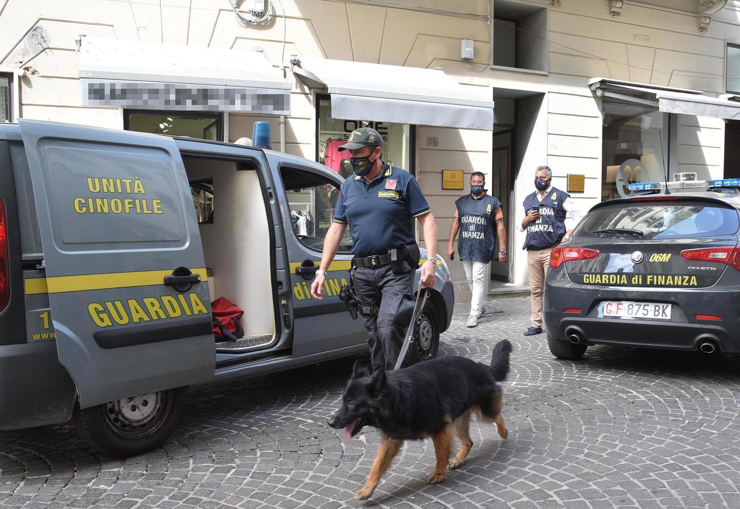 Droga al parco Ombrone Terzo uomo in carcere, scatta il maxisequestro 