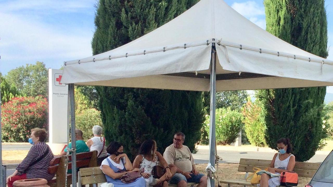 Tutti possono richiedere il tampone per il Covid ma il costo è di 87 euro