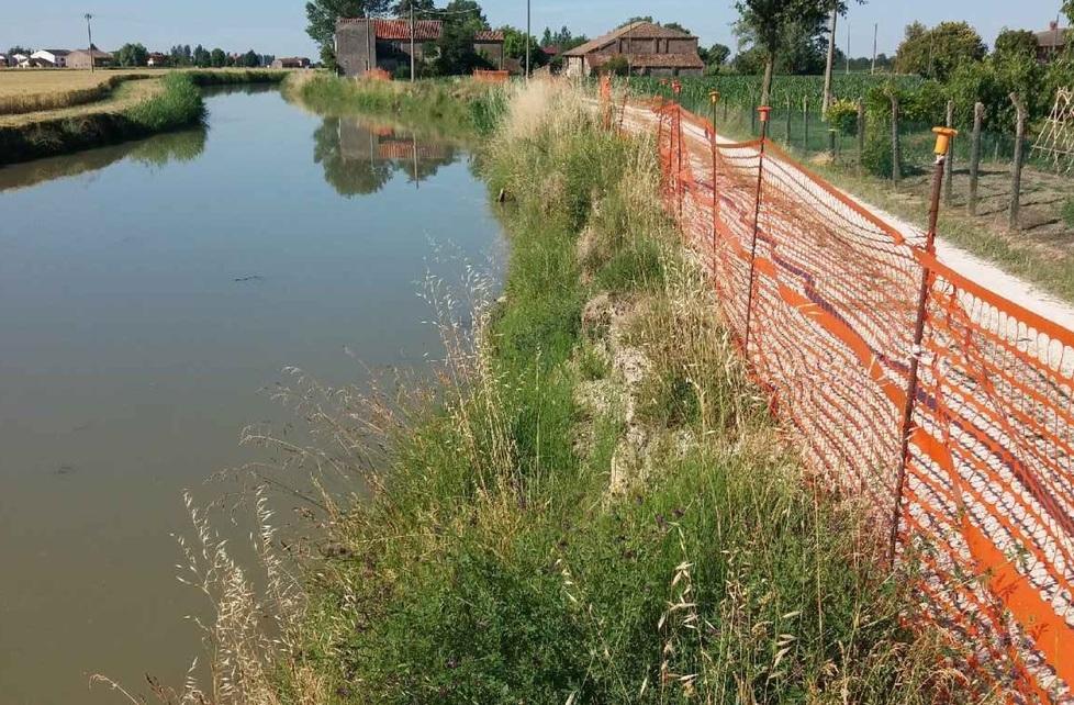 Lavori in via Ariosto per sistemare la frana Il cantiere è partito 