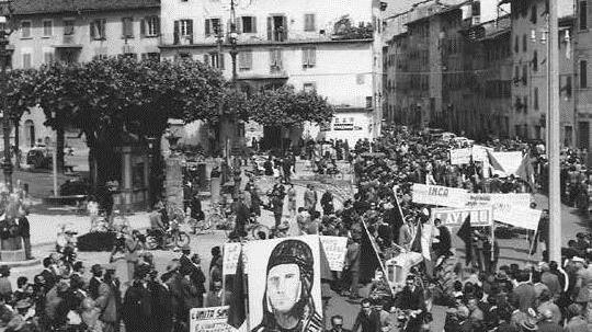 I lavoratori pistoiesi e il saluto a Gagarin al corteo del 1° Maggio