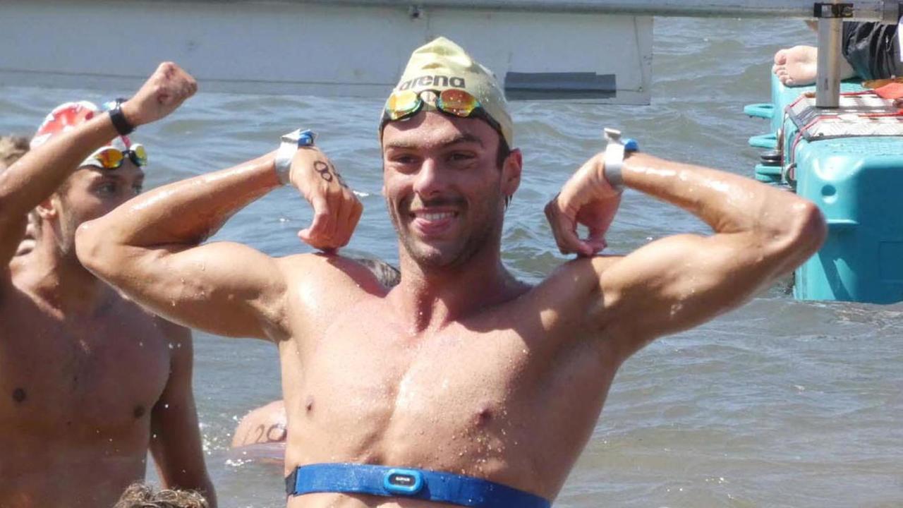 Piscina o mare, Greg vincePaltrinieri è il re di Piombino Uno strappo vale il tricolore