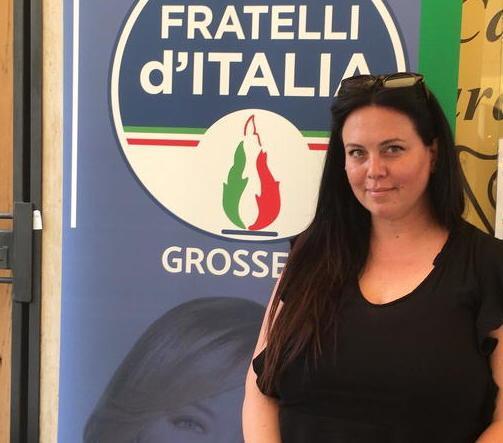 Olivo a fuoco «Gesto vile, segnale del degrado» 