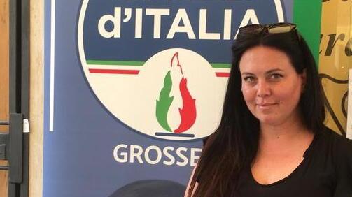 Olivo a fuoco «Gesto vile, segnale del degrado»