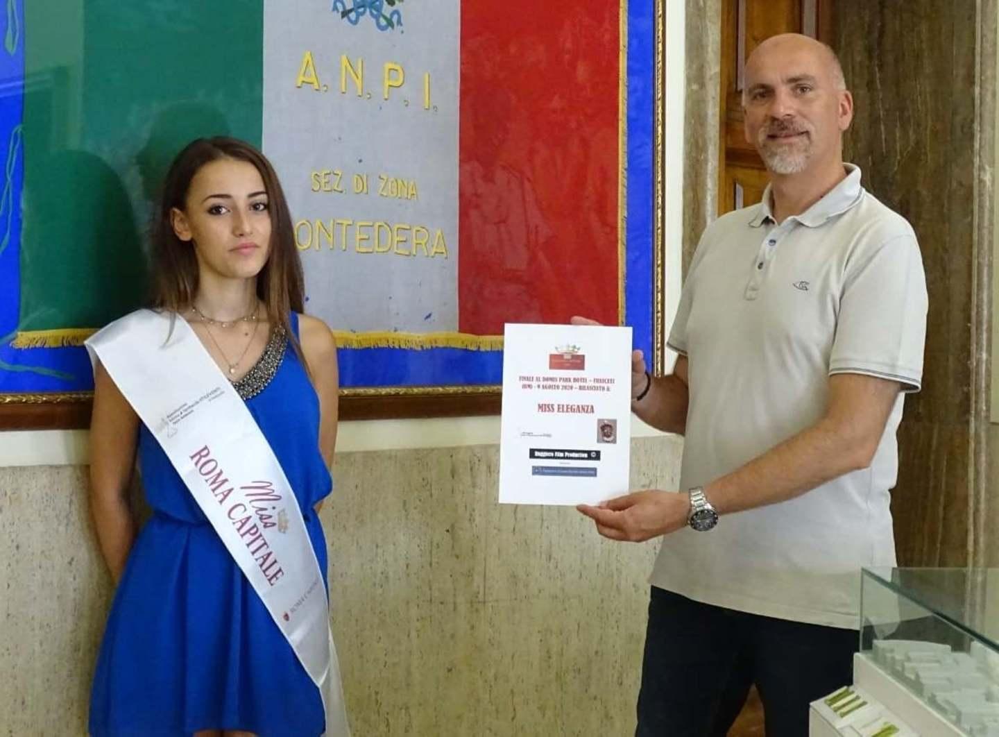 La miss Larisa protagonista a Roma: fascia e un film