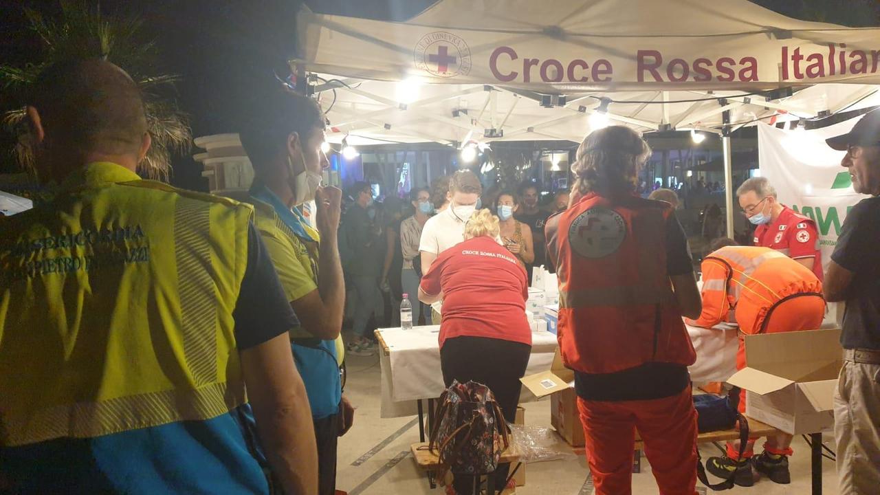 Una precedente tappa di "Movida si...cura" (foto Croce Rossa Rosignano)