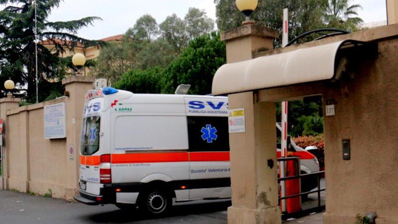 Un'ambulanza della Svs (Foto d'archivio: Dario Marzi)