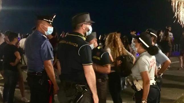 Minorenni ubriachi si cerca lo “spacciatore”