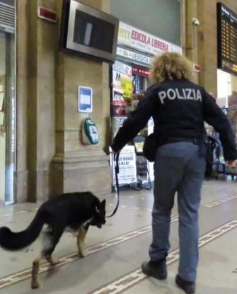 Eroina, corriere della droga arrestata alla stazione centrale 