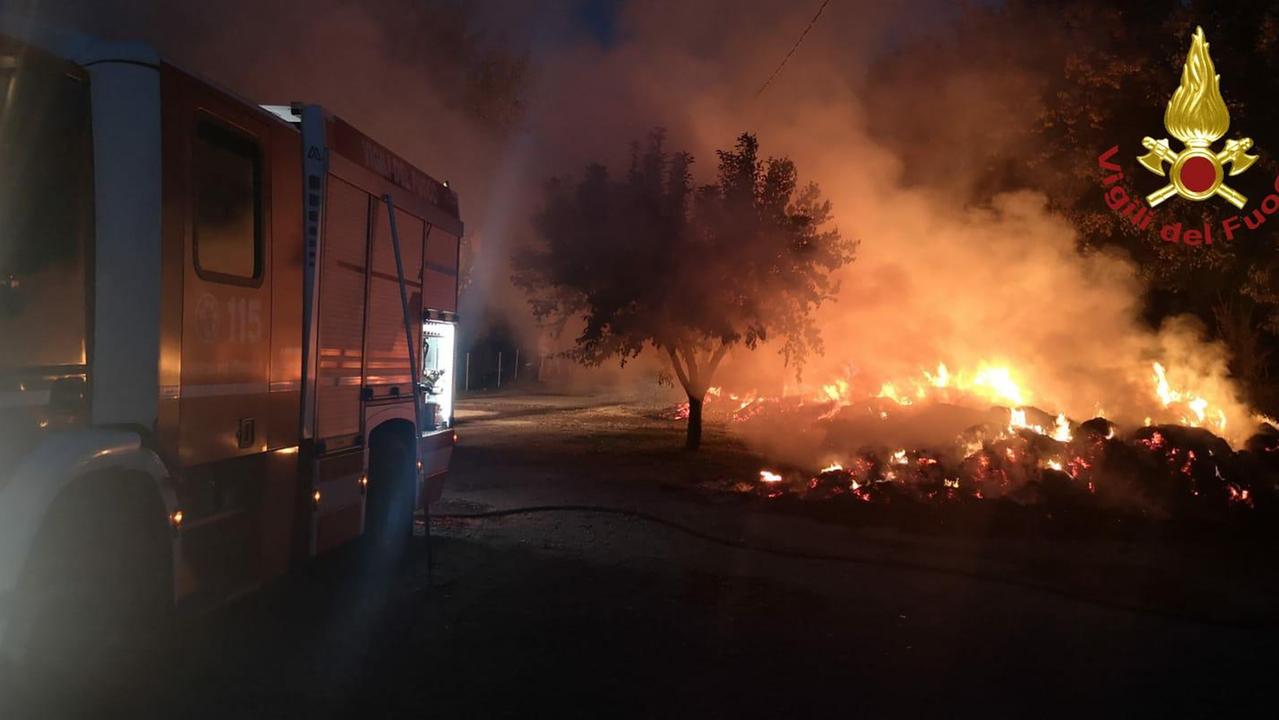 Marano Incendio al maneggio: i cavalli sono salvi, ma si teme sia doloso