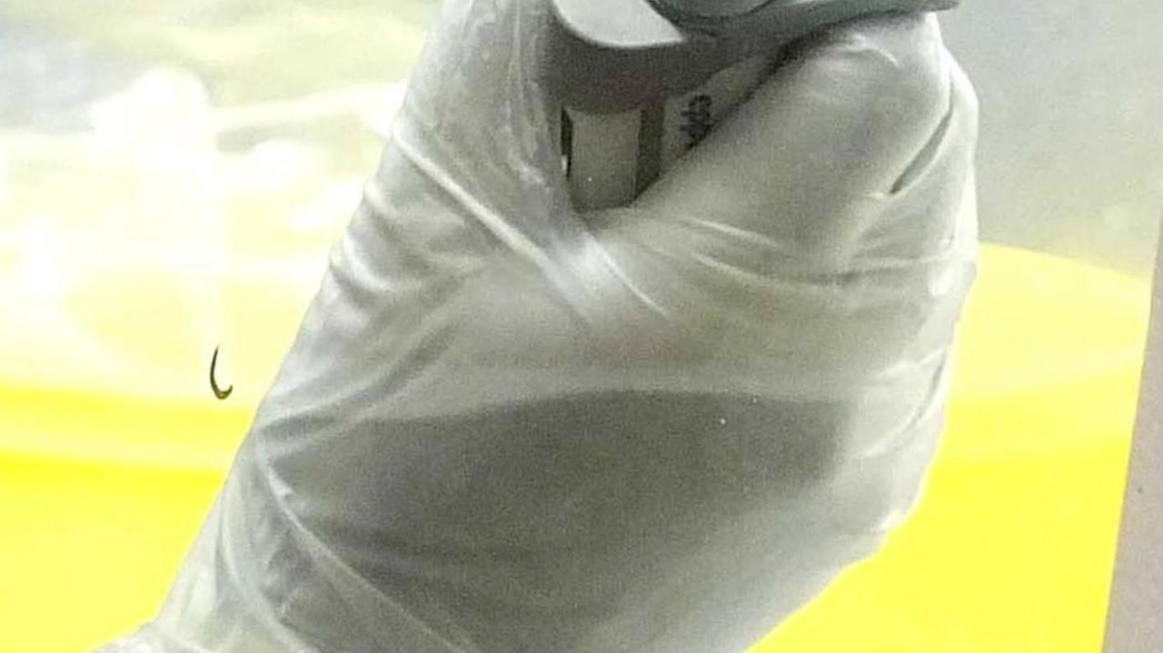 In attesa di tampone deve cambiare casa per tutelare i suoi genitori