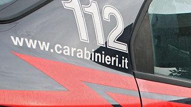 Rubano zaini da un’auto ai braccianti al lavoro