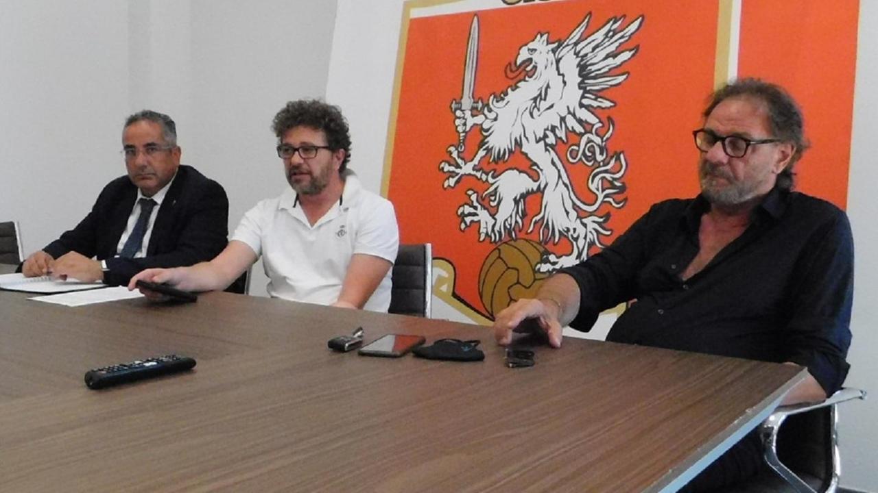 «Possibile che il calcio non interessi a nessuno qui in Maremma?»