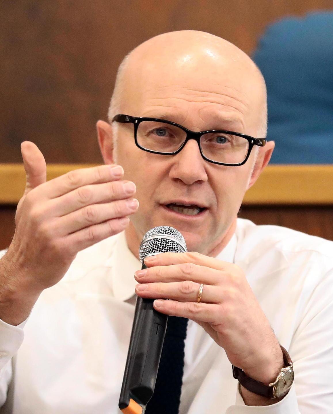 Appello a professori e personale scolastico «Fate il test sierologico»
